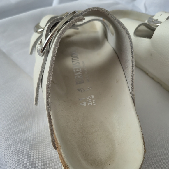 BIRKENSTOCK Arizona Big Buckle White Leather Sandal - Picture 9 of 9